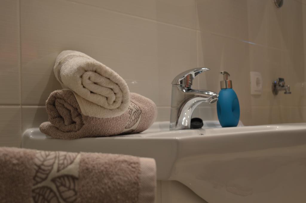 Mila Apartment Sinj Eksteriør bilde