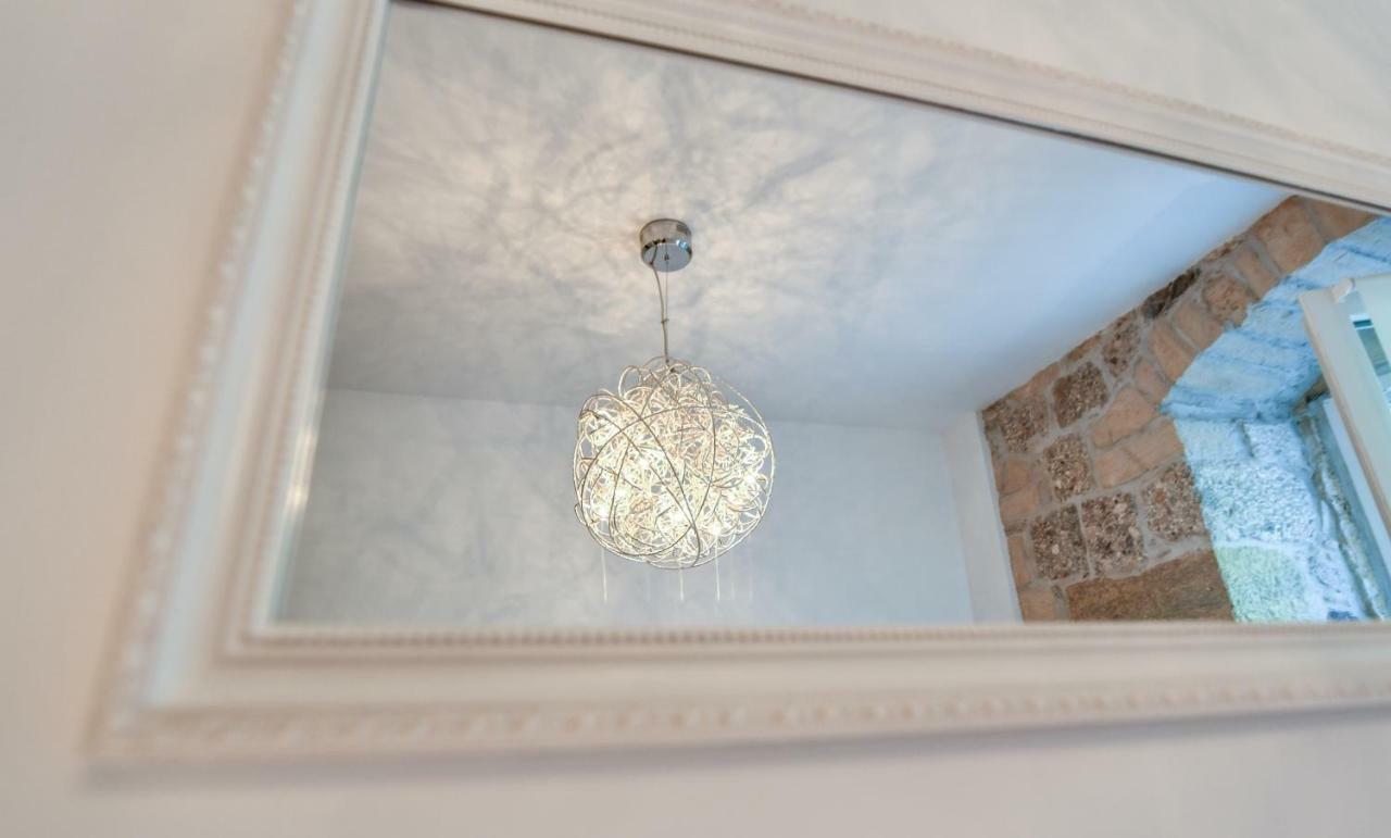 Mila Apartment Sinj Eksteriør bilde