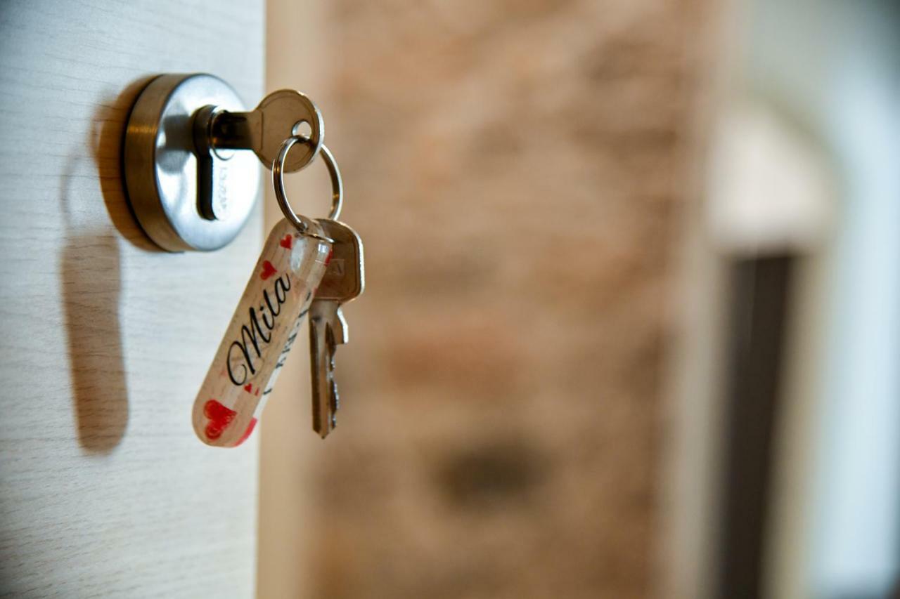 Mila Apartment Sinj Eksteriør bilde